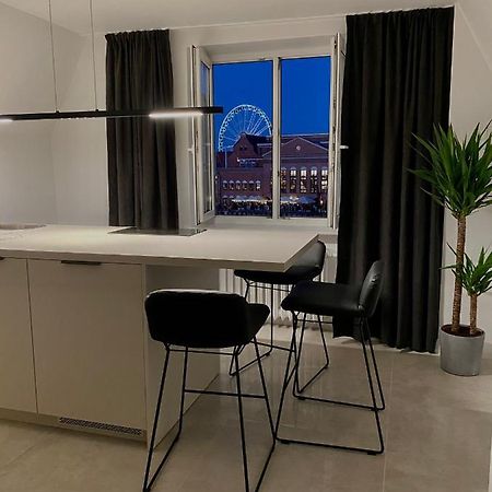 Апартаменти Apartament West - Targ Rybny Гданськ Екстер'єр фото